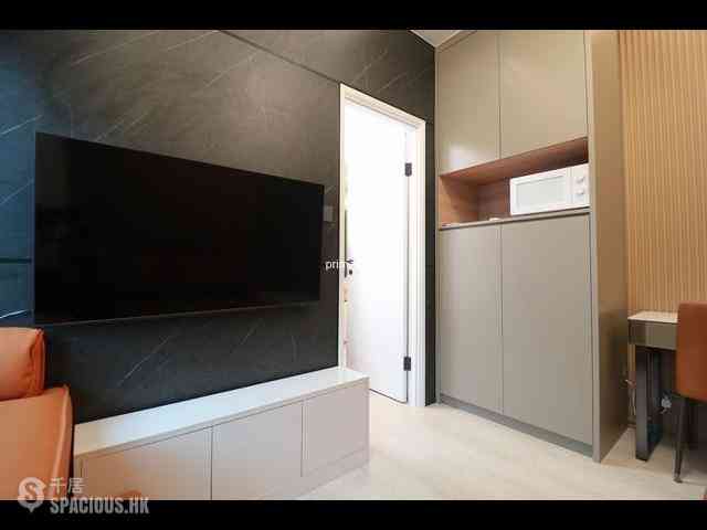 Wan Chai - 1, Star Street 01