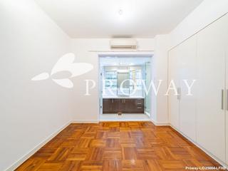 Mid Levels Central - Kam Yuen Mansion 07