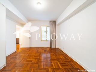 Mid Levels Central - Kam Yuen Mansion 08