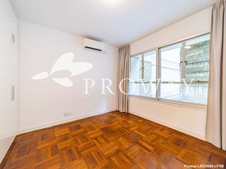 Mid Levels Central - Kam Yuen Mansion 09