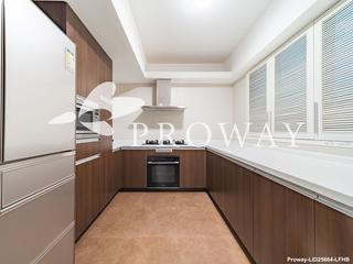 Mid Levels Central - Kam Yuen Mansion 10