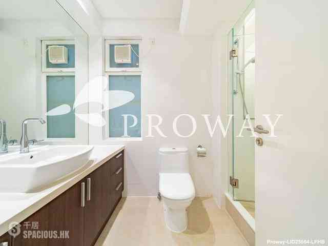 Mid Levels Central - Kam Yuen Mansion 11