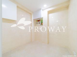 Mid Levels Central - Kam Yuen Mansion 12