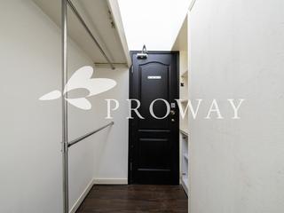 Mid Levels Central - Estella Court 05