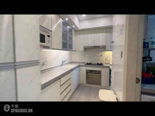 Shek Tong Tsui - The Belcher's Phase 1 Block 1 10