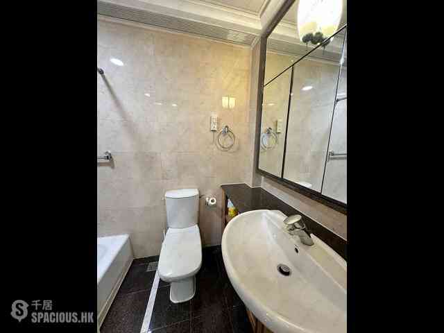 Shek Tong Tsui - The Belcher's Phase 1 Block 1 28