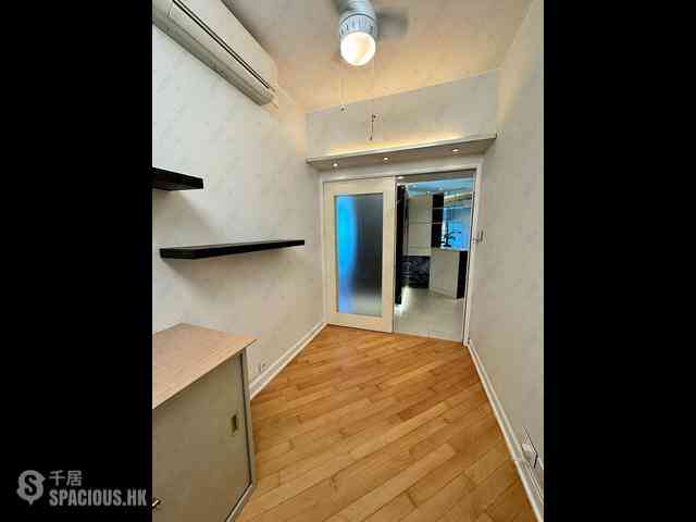 Shek Tong Tsui - The Belcher's Phase 1 Block 1 32
