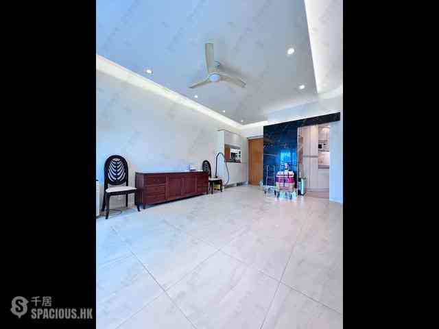 Shek Tong Tsui - The Belcher's Phase 1 Block 1 36
