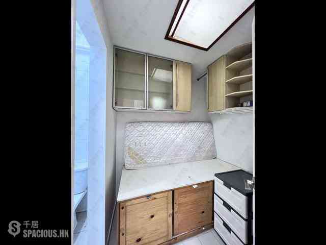 Shek Tong Tsui - The Belcher's Phase 1 Block 1 37