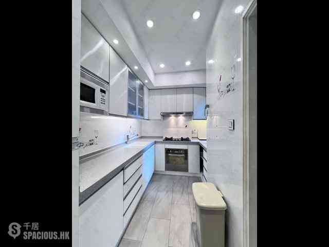 Shek Tong Tsui - The Belcher's Phase 1 Block 1 38
