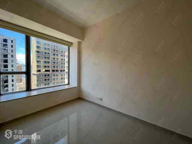 Sai Ying Pun - Island Crest Block 1 08