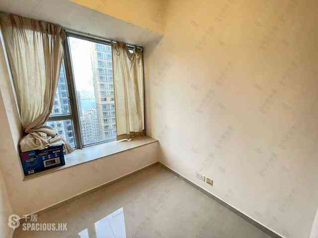 Sai Ying Pun - Island Crest Block 1 10