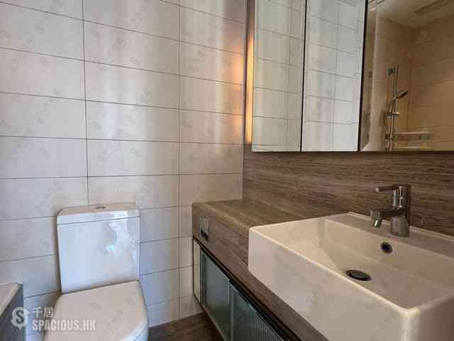 Sai Ying Pun - Island Crest Block 1 14