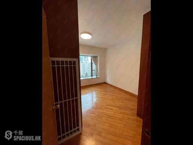 Shek Tong Tsui - The Belcher's Phase 2 Block 6 12