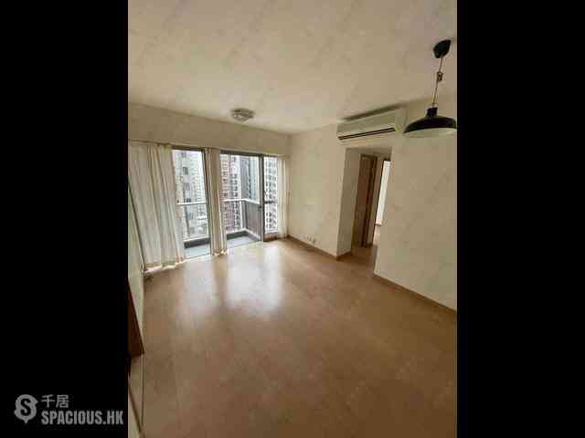 Sai Ying Pun - Island Crest Block 2 03
