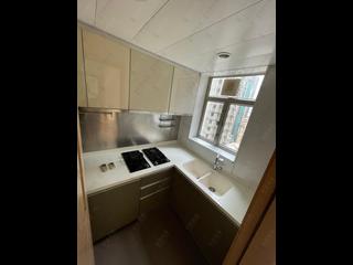 Sai Ying Pun - Island Crest Block 2 10