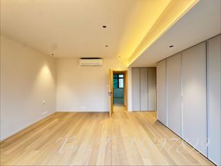 Mid Levels East - 82, Bamboo Grove 13