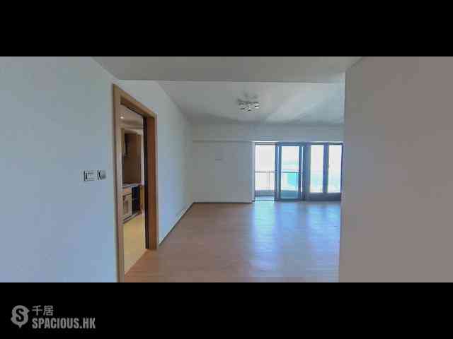 Mid Levels Central - Arezzo 01