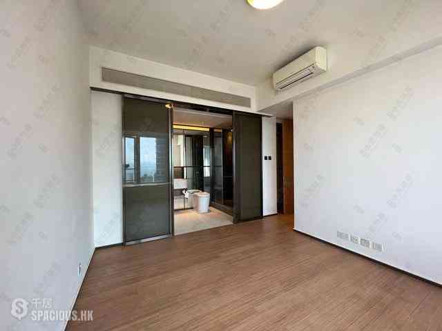Mid Levels Central - Arezzo 30