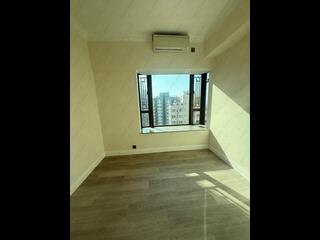 Shek Tong Tsui - The Belcher's Phase 2 Block 8 18