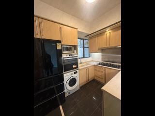 Shek Tong Tsui - The Belcher's Phase 2 Block 8 23
