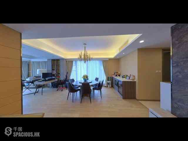 Sai Ying Pun - The Summa Block 1 01