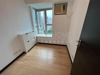 Sai Ying Pun - Centre Place 04