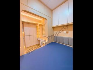 Tsim Sha Tsui - Golden Crown Court 06