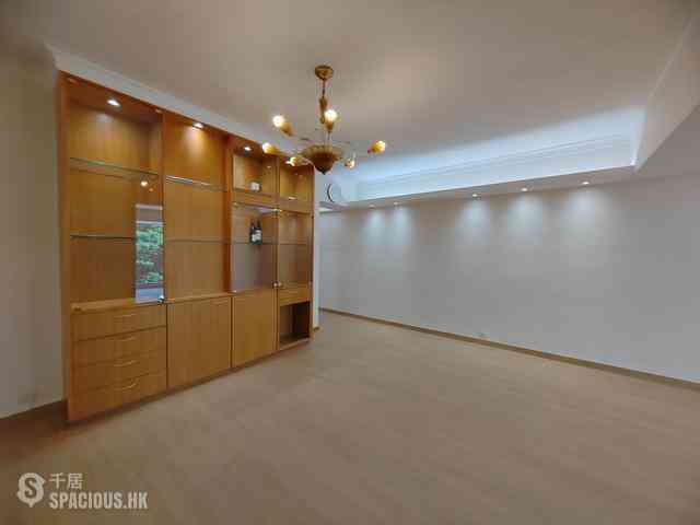 Happy Valley - Green Valley Mansion 10