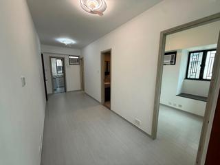 Sai Ying Pun - Fung King Court 04