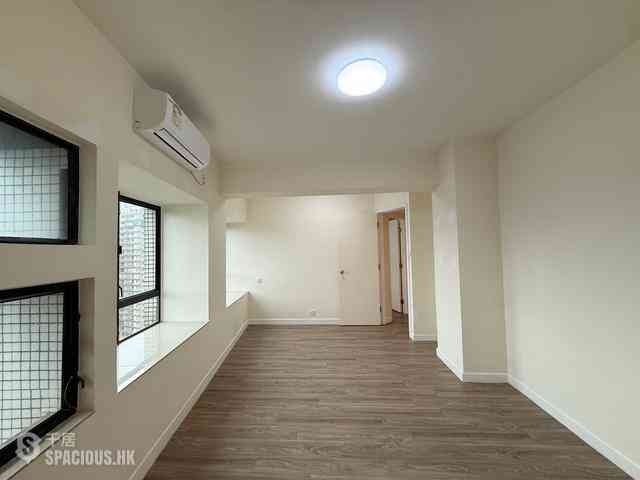 Mid Levels Central - Birchwood Place 02