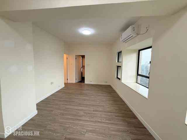 Mid Levels Central - Birchwood Place 05