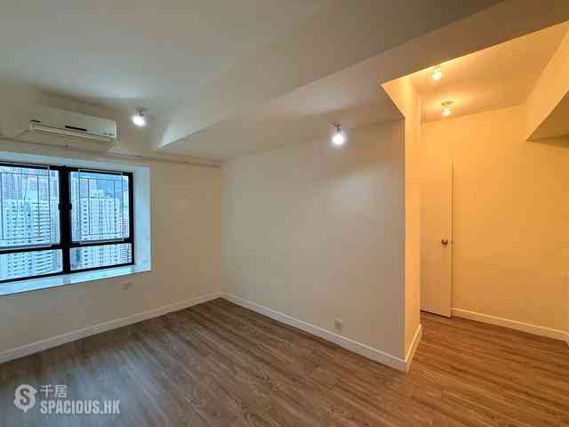 Mid Levels Central - Birchwood Place 04