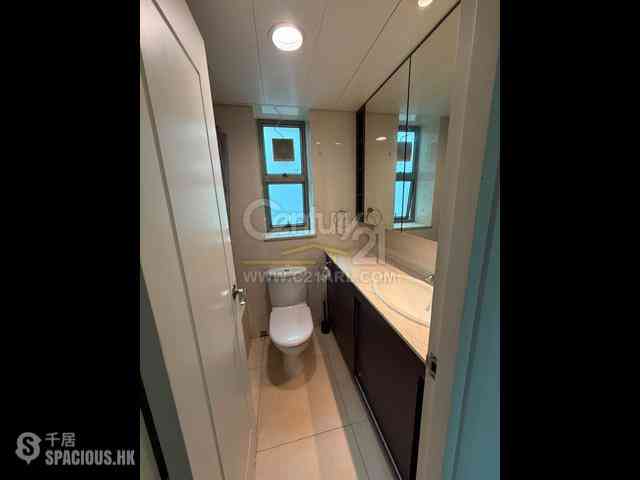 Wan Chai - The Zenith Phase 1 Block 2 09