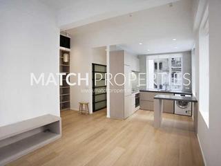 Poho - 41, Square Street 03