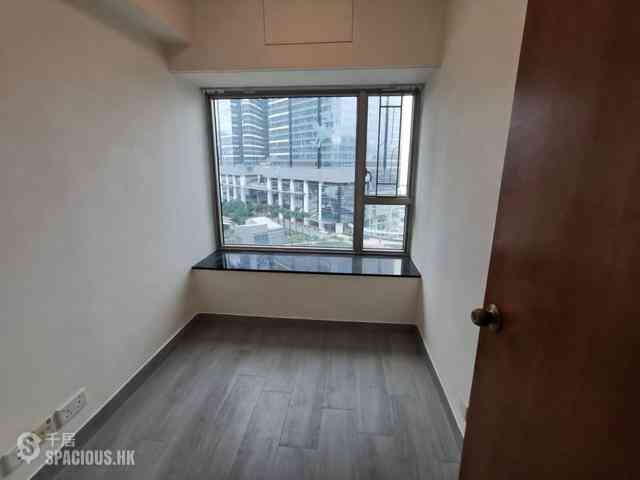 West Kowloon - Sorrento 03