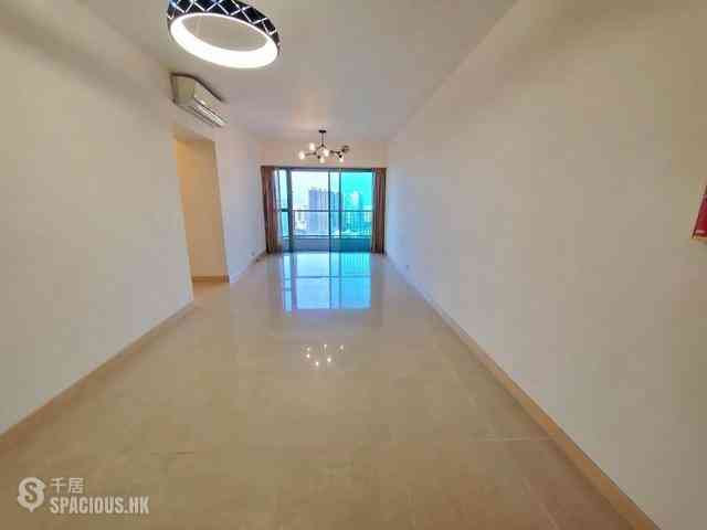 Tung Chung - Coastal Skyline 01