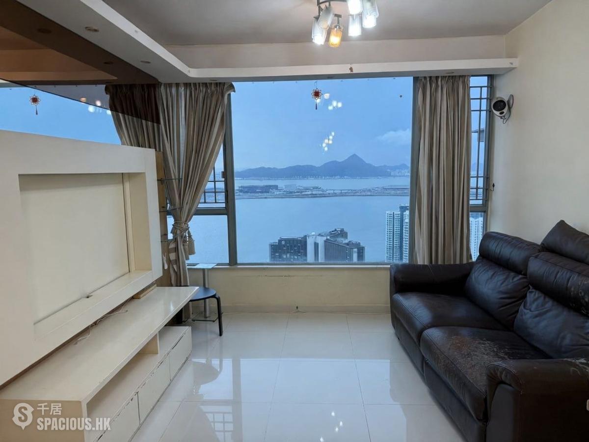 Tung Chung - Coastal Skyline 01