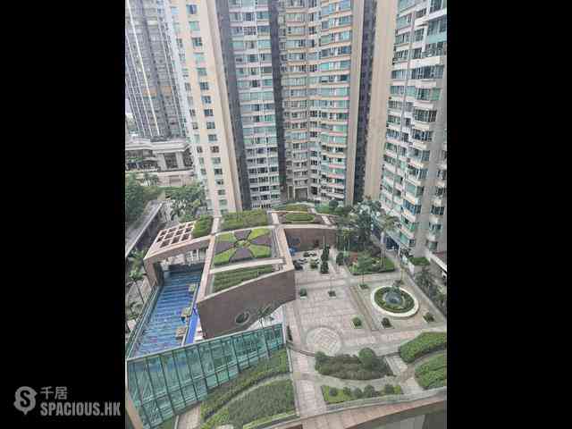 West Kowloon - The Waterfront Phase 1 01