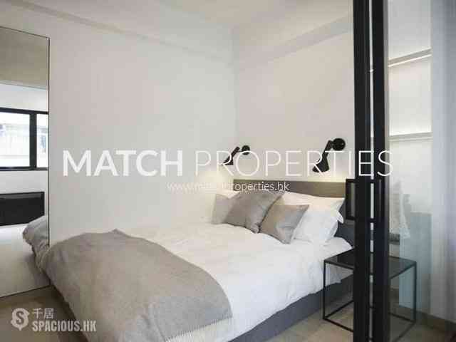 Sheung Wan - 379, Queen's Road Central 03