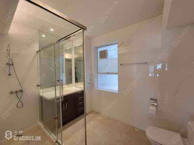 Mid Levels Central - Kam Yuen Mansion 13
