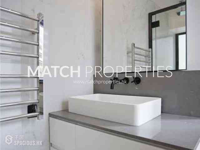 Sheung Wan - 379, Queen's Road Central 12