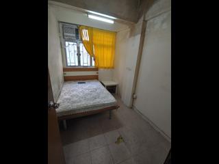 Sai Ying Pun - Yue Tak House 05