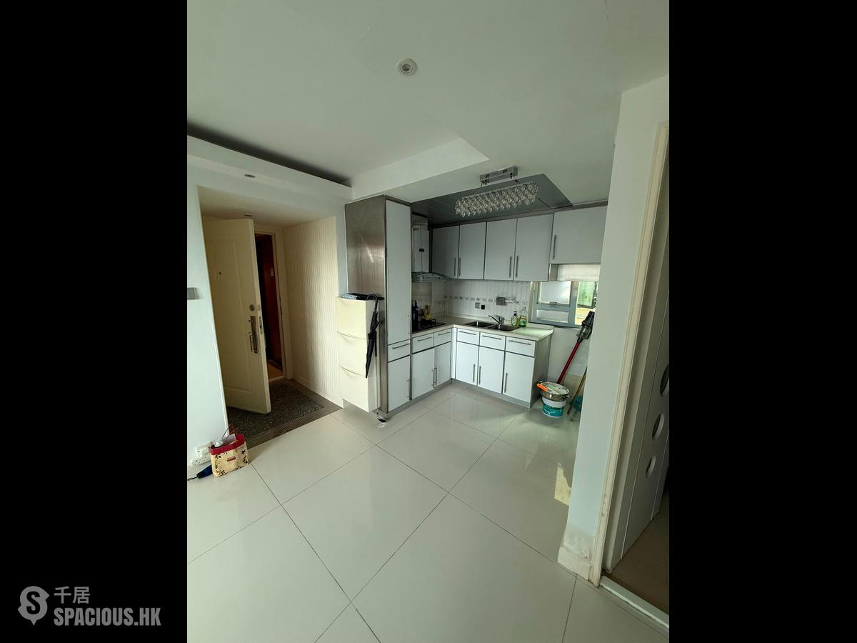 Fortress Hill - Kwong Chiu Terrace Block B 01