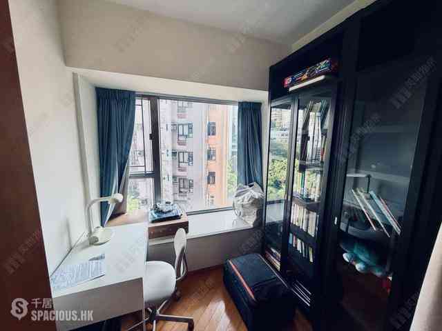 Sai Ying Pun - Hilary Court 03