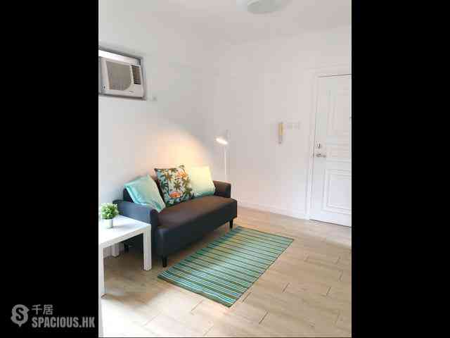 Mid Levels Central - Windsor Court 02
