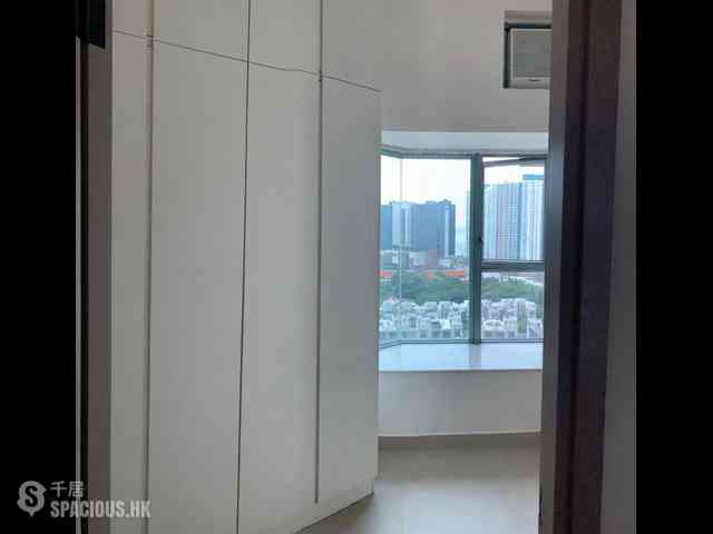 Tung Chung - Coastal Skyline 07