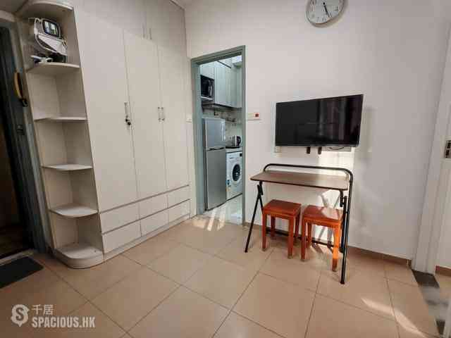 Shek Tong Tsui - Kong Chian Tower Block 1 02
