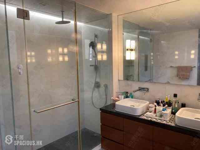 Mid Levels Central - Tregunter Tower 3 09