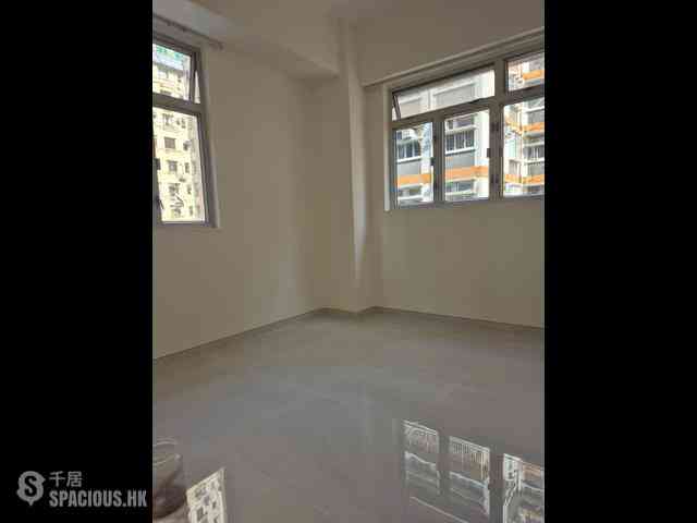 Wan Chai - Nam Hoy Building 05